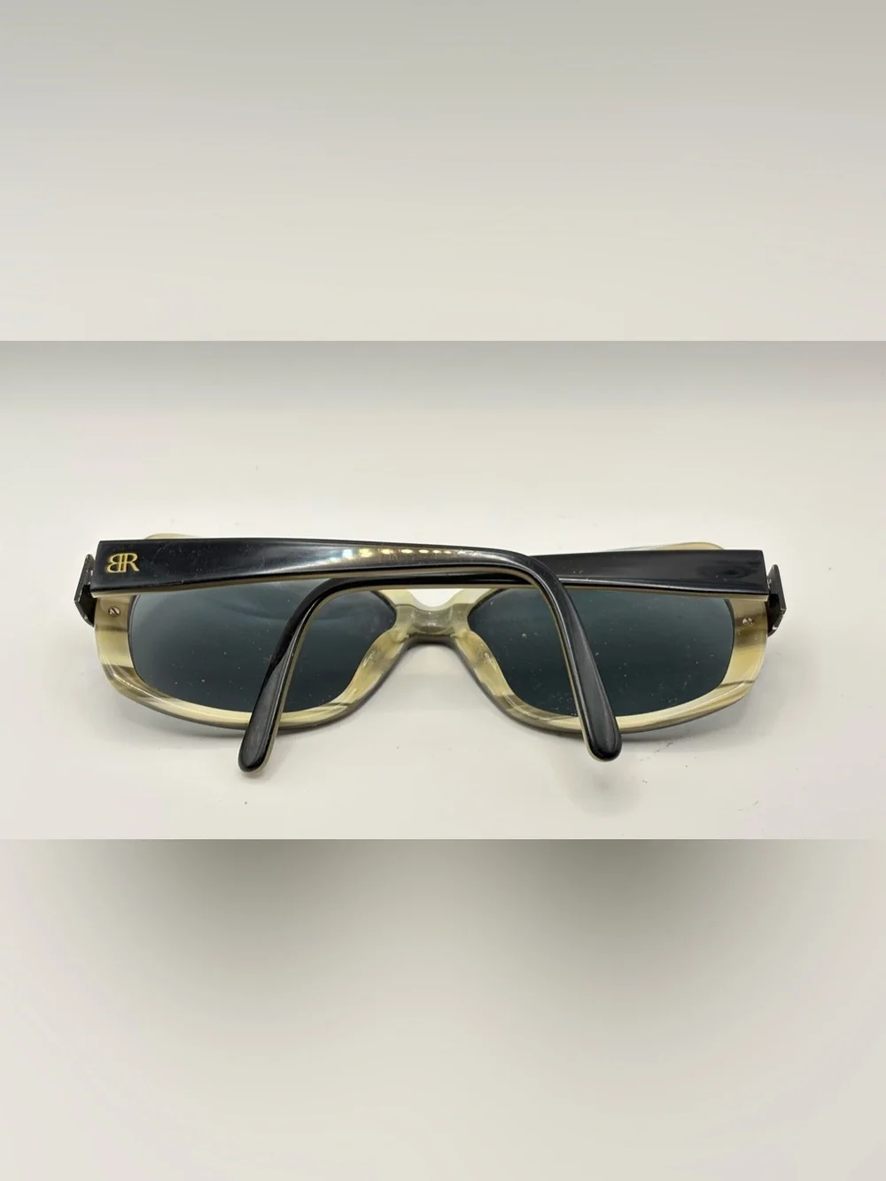 Banana Republic listing pair